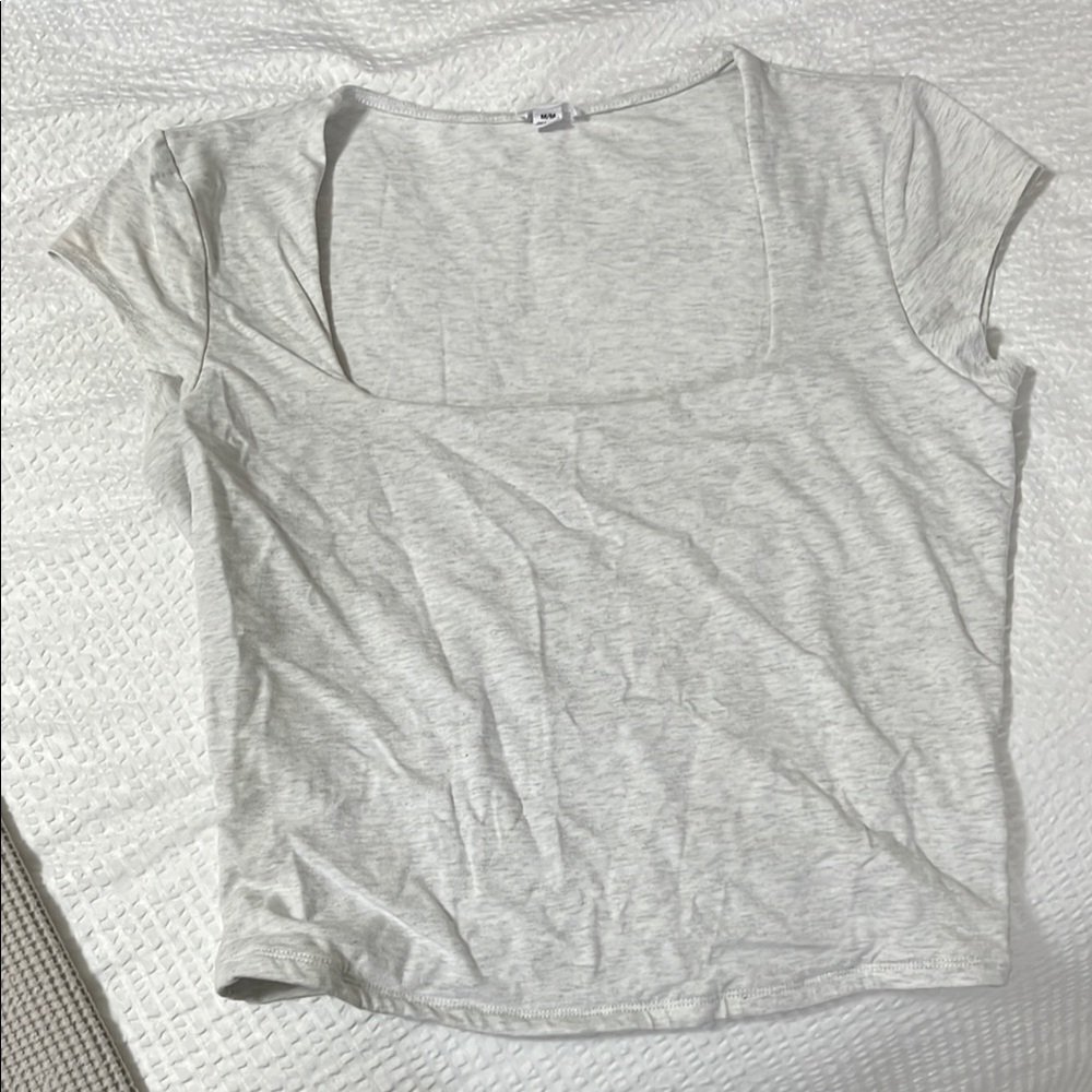 Garage white/light grey crop top
